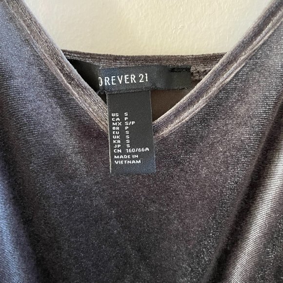 Forever 21 Velvet Grey Jumpsuit - Size Small - Picture 2 of 6